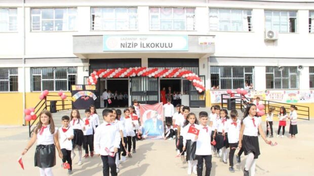 Nizip’te Cumhuriyet İlkokulları Sayısı ve Güncel Eğitim İmkanları [2026] - Kapak Görseli